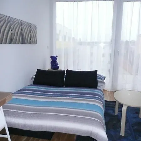 Apartment Schwechat