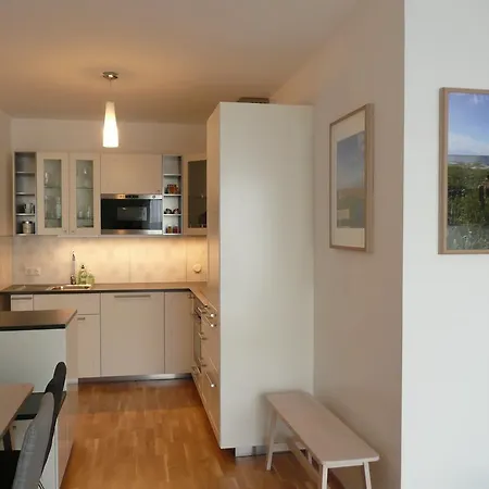 Apartment Schwechat Apartment